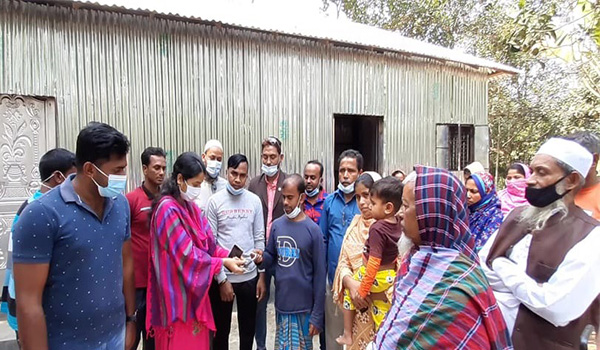 কাপাসিয়ায় অগ্নিকান্ডে ক্ষতিগ্রস্ত অসহায় দুই পরিবার পেল মাথা গোঁজার ঠাঁই