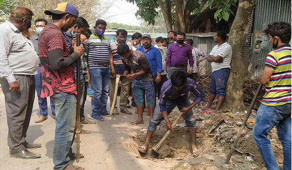 রূপগঞ্জে শিক্ষার্থীর লাশ ১১ দিন পর কবর থেকে উত্তোলন