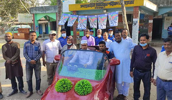 দুই লাখে শব্দ ও ধোয়াবিহীন দুই সিটের গাড়ি