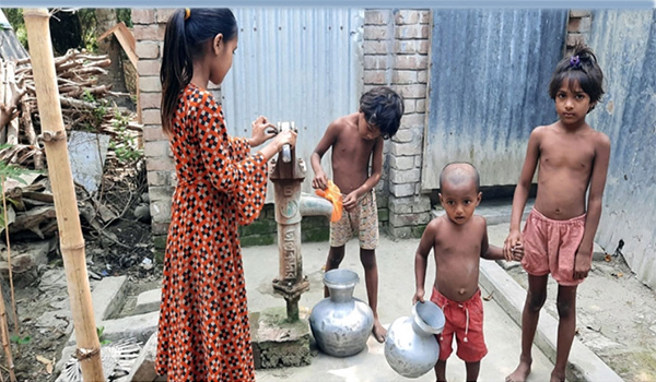 ঝিনাইদহে টিউবওয়েলে পানি নেই, সুপেয় পানির সংকট