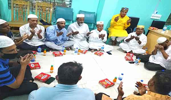 বেগম জিয়ার সুস্থতা কামনায় লাকসামে যুবদলের দোয়া ও ইফতার মাহফিল অনুষ্ঠিত