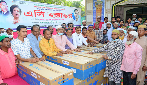 বগুড়ার গাবতলীতে উঞ্চরখী মধ্যপাড়া মসজিদে এসি দিলেন তারেক রহমান