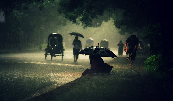 সকাল থেকেই রোদ তারপর ঝুম বৃষ্টি