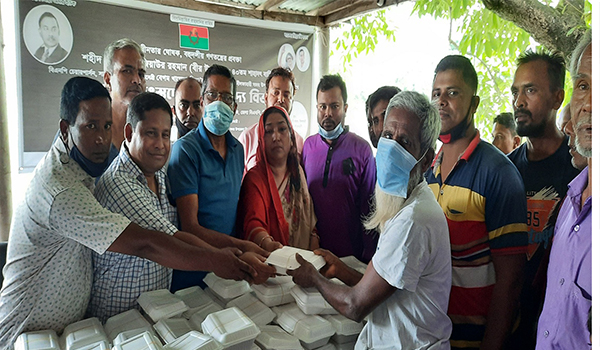 জিয়াউর রহমানের শাহাদৎ বার্ষিকীতে নীলফামারীতে দোয়া ও দুস্থদের মাঝে খাদ্য বিতরণ