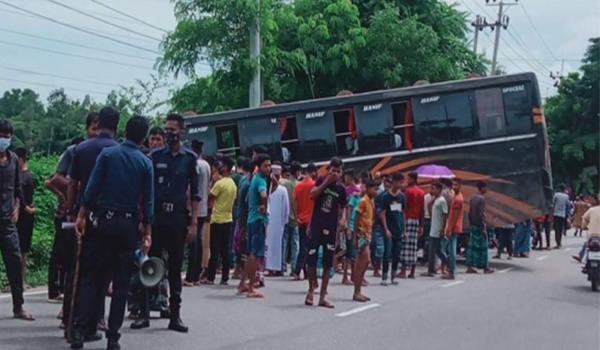 ঈদের দিন শায়েস্তাগঞ্জে প্রাণ গেল স্কুল ছাত্রের