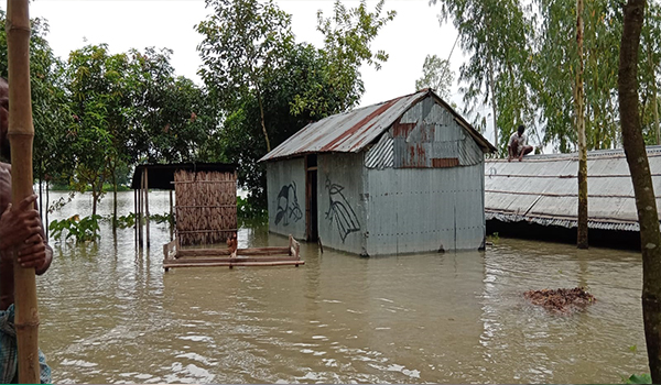 রংপুর অঞ্চলে তিস্তা নদীর পানি বৃদ্ধি অকাল বন্যার শংকা