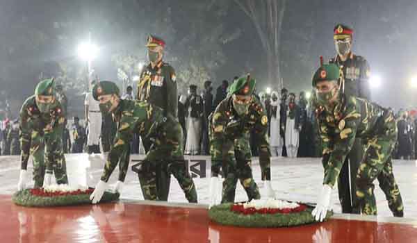 ভাষা শহীদদের প্রতি রাষ্ট্রপতি ও প্রধানমন্ত্রীর শ্রদ্ধা