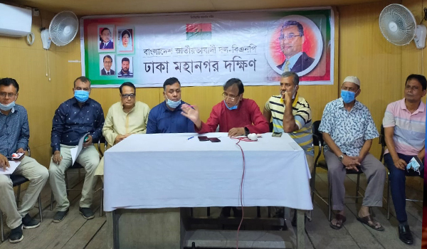 দ্রব্যমূল্যের পাহাড়ের নীচে চাপা পড়ে দিশেহারা জনগণ - আবদুস সালাম