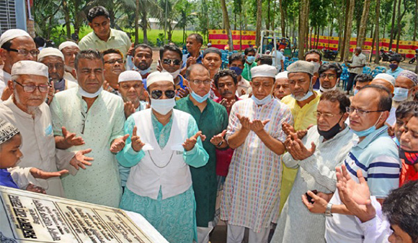 বগুড়ায় মসজিদে আর-রহমান এর প্রতিষ্ঠা বার্ষিকী উপলক্ষে আলোচনা সভা ও ইফতার মাহফিল