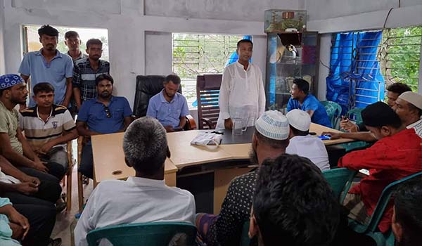 পাইকগাছার সোলাদানায় সেচ্ছাসেবক দলের দোয়া ও ইফতার মাহফিল