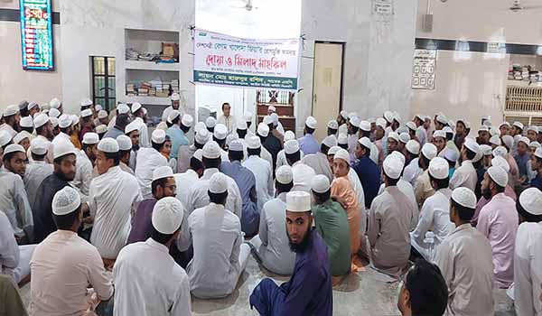 বেগম খালেদা জিয়ার রোগমুক্তি কামনায় সাবেক এমপি লায়ন মোঃ হারুনুর রশিদের দোয়া