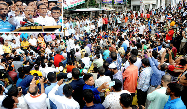 বিদেশে না যাওয়ার শর্ত তুলে নেয়ার আহ্বান মোশাররফের