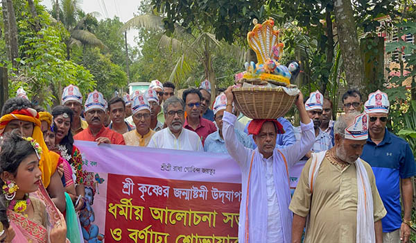 জন্মাষ্টমীর দিন সরকারী ছুটি ঘোষণা দিয়েছিল বিএনপি : এমরান সালেহ প্রিন্স