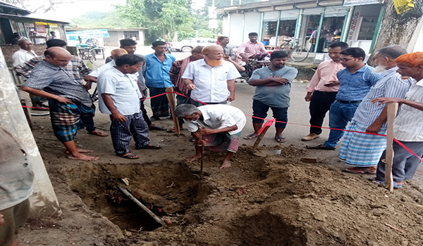 সরিষাবাড়ীতে অভিনব কায়দায় তিতাস গ্যাস চুরি!