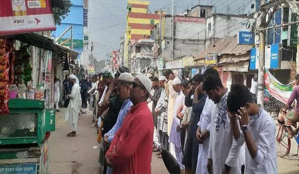 সৈয়দপুরে যুবদল নেতা শাওনের গায়েবানা জানাজা অনুষ্ঠিত