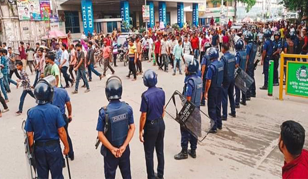 যুবদল নেতা শাওন হত্যার প্রতিবাদে বগুড়া জেলা যুবদলের বিক্ষোভ