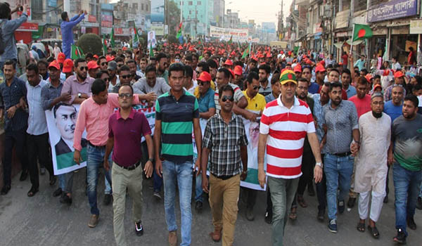 গণতন্ত্র পুনঃপ্রতিষ্ঠা করতে যুবদলের প্রতিটি কর্মীকে প্রস্তুত থাকতে হবে : অ্যাড. মনা