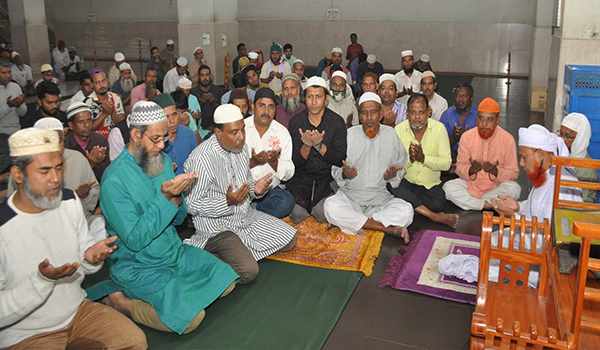 তারেক রহমানের জন্মবার্ষিকীতে বগুড়ায় তাঁতি দলের দোয়া মাহফিল