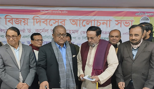 নিশিরাতের সরকারের পতন এখন সময়ের ব্যাপার মাত্র : কর্নেল অলি