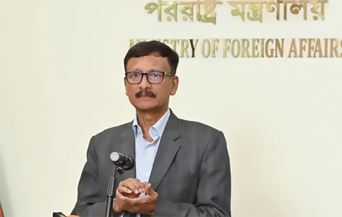 হাসিনার খোঁজ পাচ্ছে না সরকার : পররাষ্ট্র উপদেষ্টা