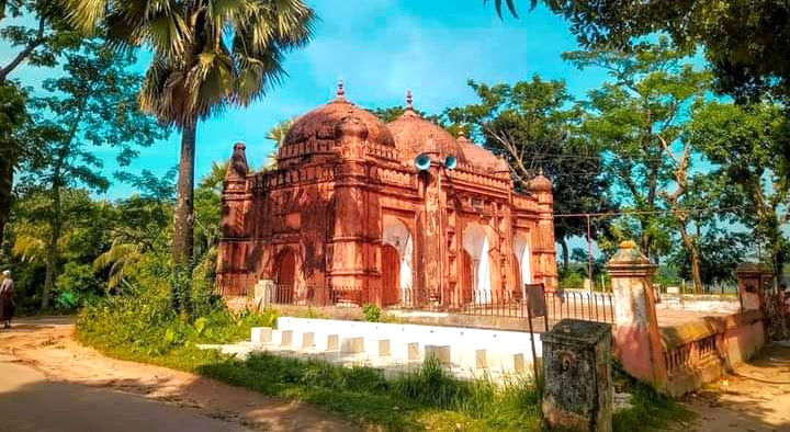 কুমিল্লায় ৫শ বছরের প্রাচীন ঐতিহ্যবাহী দৃষ্টিনন্দন শরীফপুর - শাহী জামে মসজিদ