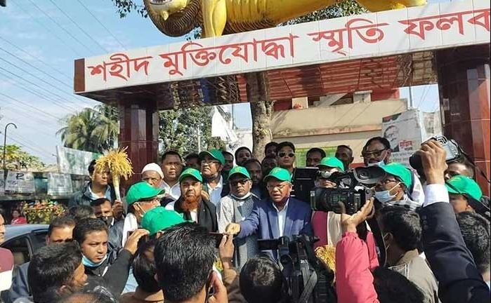 জনগণের ভোটে নির্বাচিত নন বলেই সীমান্ত হত্যার প্রতিবাদ না করে ভারতের সাথে রাখিবন্ধনের কথা বলেছেন ওবায়দুল কাদের-রুহুল কবির রিজভী