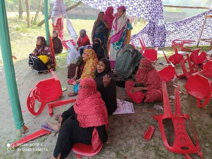 ভোলায় দুই কাউন্সিলর প্রার্থীর সমর্থকদের মধ্যে সংঘর্ষ,আহত ১৫,নৌকার নির্বাচনী অফিস ভাংচুর